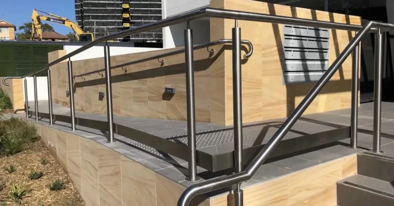 Durable stainless steel handrails for outdoor